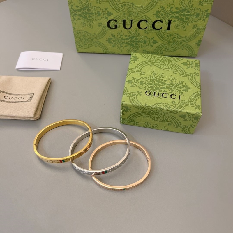 Gucci Necklaces